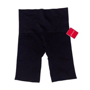 Spanx Look At Me Now black high waisted long inseam bike shorts - new with tags!